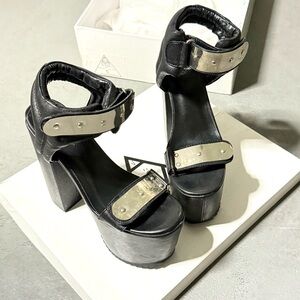 UNIF Goner Black Platform Heels - Size 5